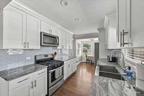 Tiny photo for 362 N Lombard Avenue, Lombard, IL 60148 (MLS # 12792725)