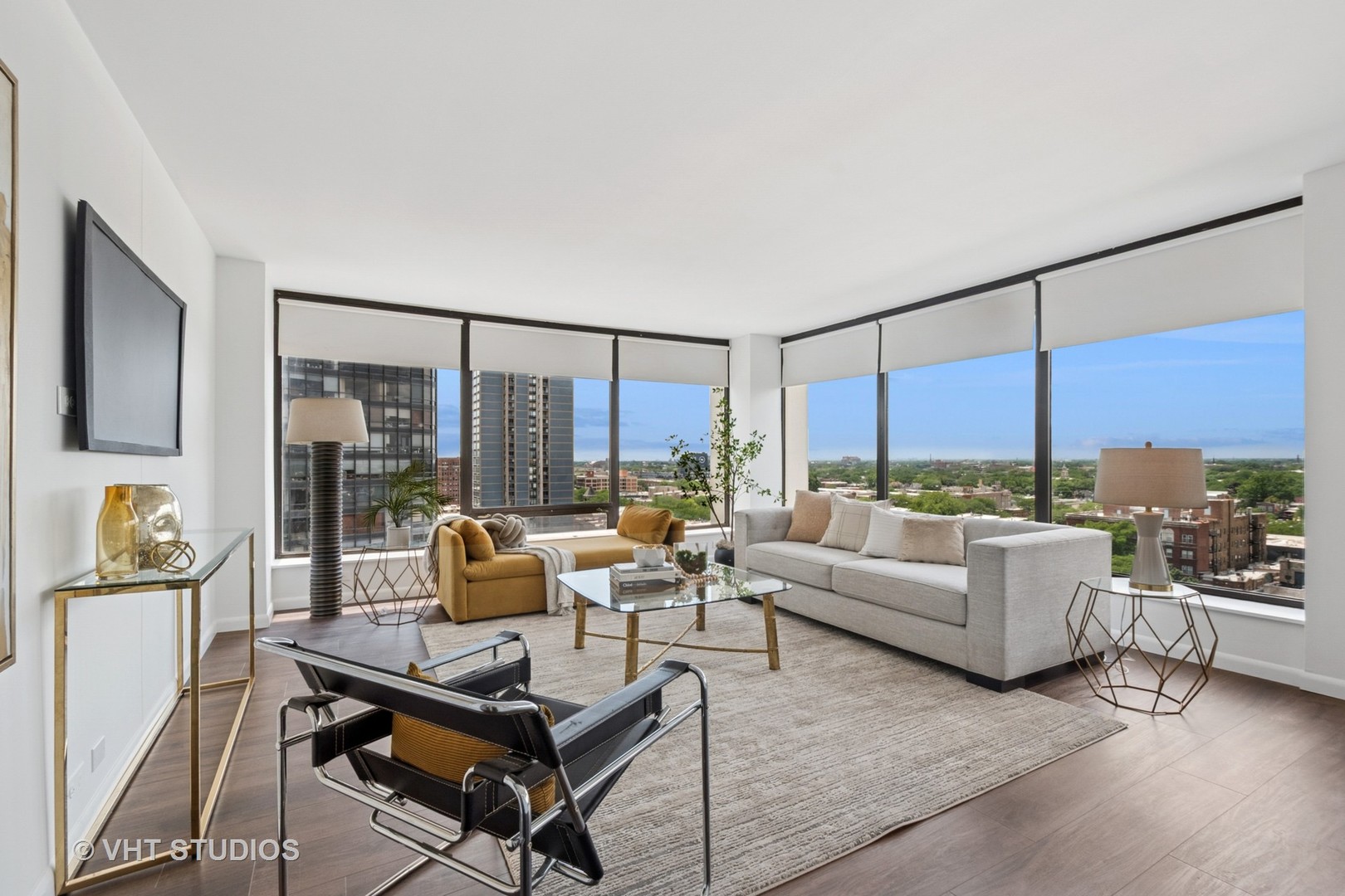 5445 N Sheridan Road 1515