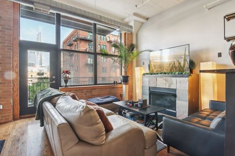 Tiny photo for 1601 S Michigan Avenue #306, Chicago, IL 60616 (MLS # 12496494)