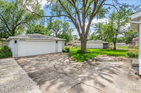 Tiny photo for 8766 S 83rd Court, Hickory Hills, IL 60457 (MLS # 12620109)