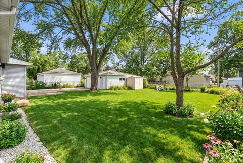 Tiny photo for 8766 S 83rd Court, Hickory Hills, IL 60457 (MLS # 12620109)