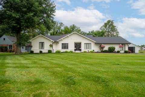 Tiny photo for 3302 W Lakeview Road, Marion, IL 62959 (MLS # 12665789)