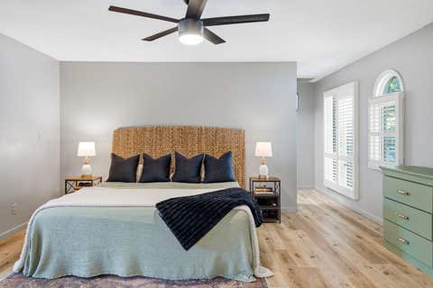 Tiny photo for 3302 W Lakeview Road, Marion, IL 62959 (MLS # 12665789)