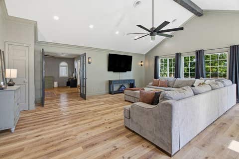 Tiny photo for 3302 W Lakeview Road, Marion, IL 62959 (MLS # 12665789)