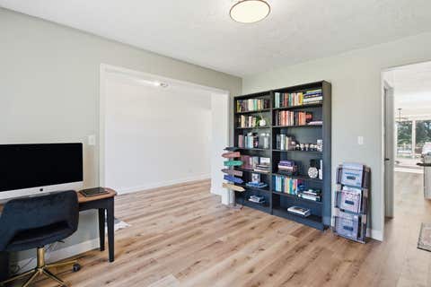 Tiny photo for 3302 W Lakeview Road, Marion, IL 62959 (MLS # 12665789)