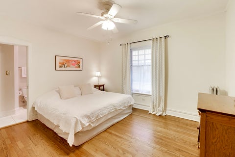Tiny photo for 941 W Winona Street #1W, Chicago, IL 60640 (MLS # 12738360)