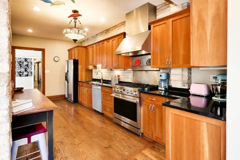 Tiny photo for 941 W Winona Street #1W, Chicago, IL 60640 (MLS # 12738360)