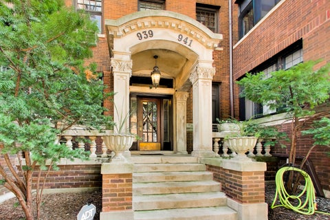 Tiny photo for 941 W Winona Street #1W, Chicago, IL 60640 (MLS # 12738360)