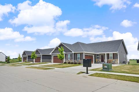 Tiny photo for 7063 Genesis Way, Bettendorf, IA 52722 (MLS # 12669840)