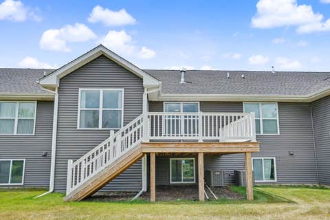 Tiny photo for 7063 Genesis Way, Bettendorf, IA 52722 (MLS # 12669840)