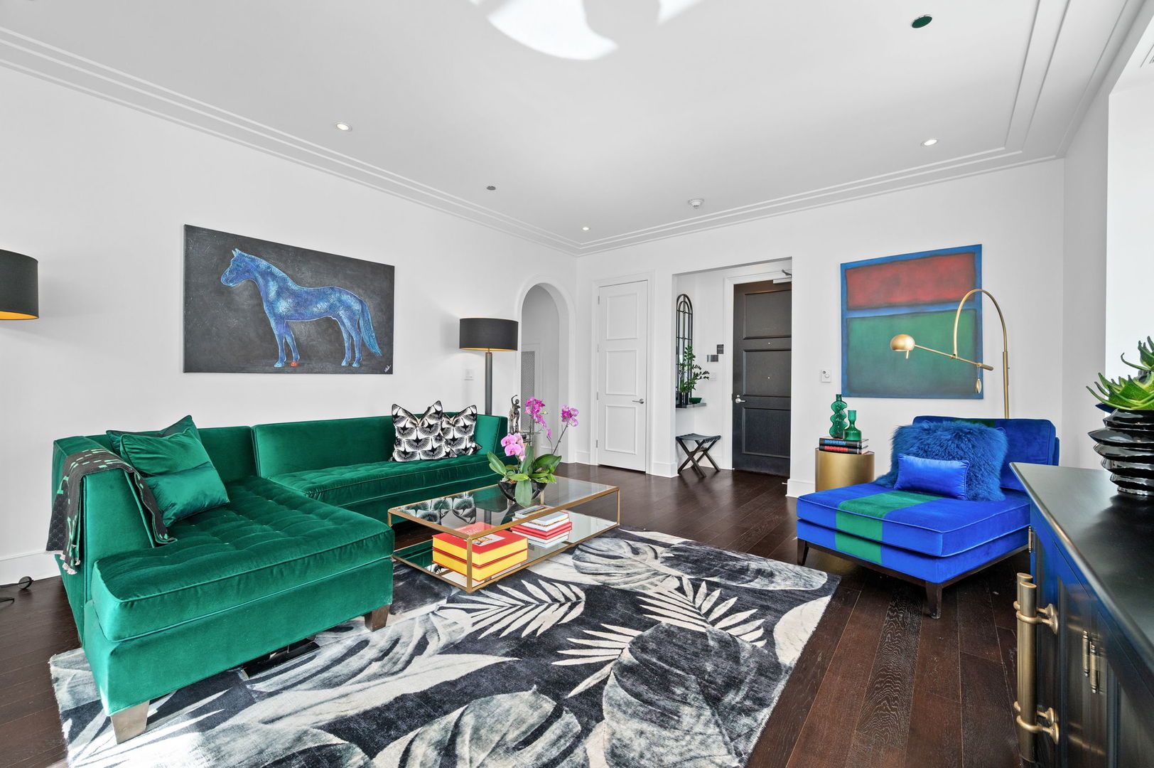 118 E Erie Street 25D