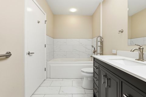 Tiny photo for 1322 S Prairie Avenue #408, Chicago, IL 60605 (MLS # 12521139)