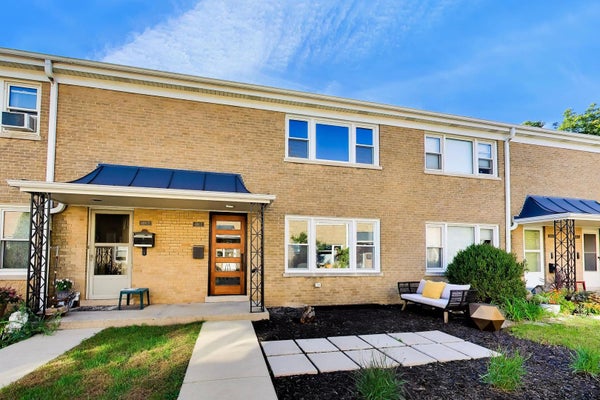 406 SOUTH BLVD UNIT C, EVANSTON, IL 60202 - Image db5bbb10f894657ec44ee84c918a1d21/166532175