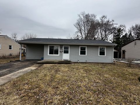 Photo of 1629 Laurel Avenue, Hanover Park, IL 60133 (MLS # 12581611)