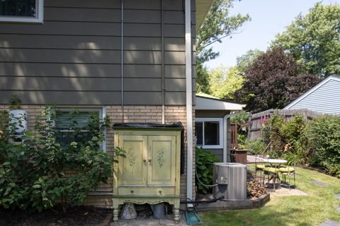 Tiny photo for 18148 W Lindenwood Drive, Grayslake, IL 60030 (MLS # 12702957)