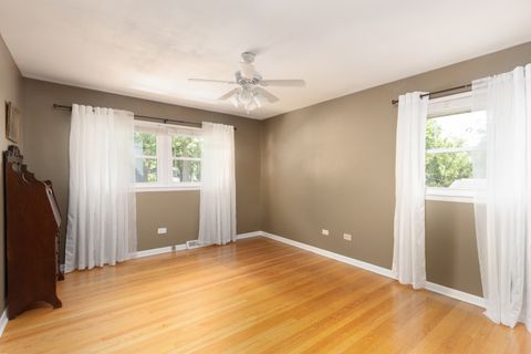 Tiny photo for 18148 W Lindenwood Drive, Grayslake, IL 60030 (MLS # 12702957)