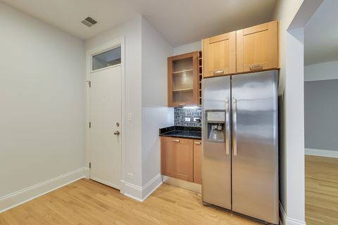 Tiny photo for 1465 W Fargo Avenue #2, Chicago, IL 60626 (MLS # 12621085)