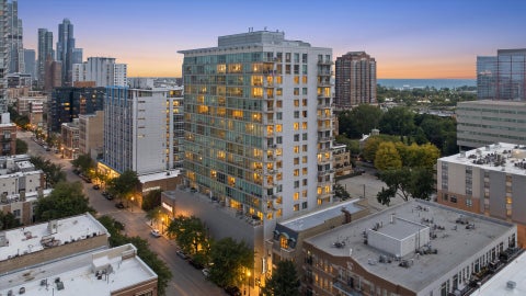 Photo of 1845 S Michigan Avenue #1803, Chicago, IL 60616 (MLS # 12742992)