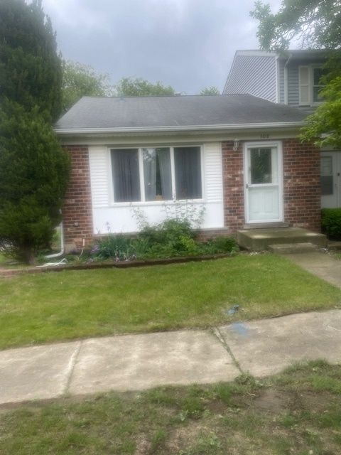 108 Greentree Court Bolingbrook IL 60440