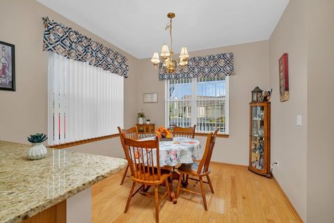 Tiny photo for 21476 Mays Lake Court, Crest Hill, IL 60403 (MLS # 12531219)