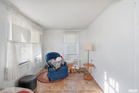 Tiny photo for 4616 S CONCORD Street, Davenport, IA 52802 (MLS # QC4269653)