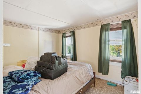 Tiny photo for 4616 S CONCORD Street, Davenport, IA 52802 (MLS # QC4269653)