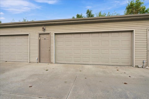 Tiny photo for 1706 Glenbridge Road, Bloomington, IL 61704 (MLS # 12765029)