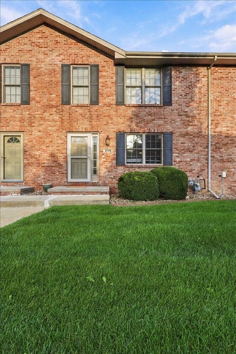 Tiny photo for 1706 Glenbridge Road, Bloomington, IL 61704 (MLS # 12765029)