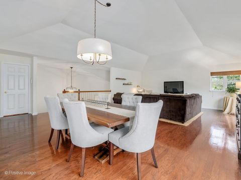 Tiny photo for 11025 Edgebrook Lane, Indian Head Park, IL 60525 (MLS # 12618138)