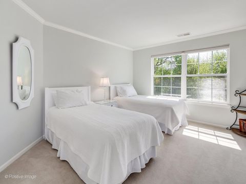 Tiny photo for 11025 Edgebrook Lane, Indian Head Park, IL 60525 (MLS # 12618138)