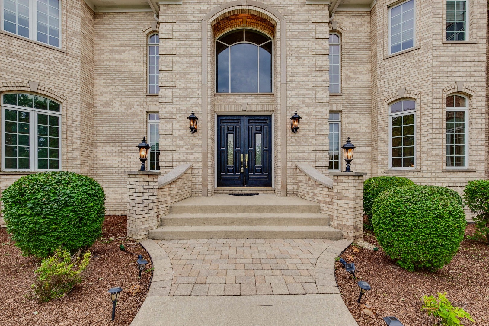 3613 Crestview Drive