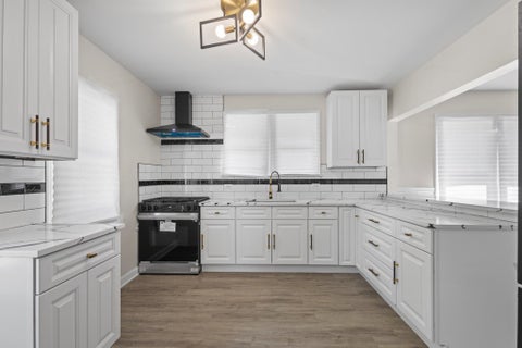 Tiny photo for 15661 State Street, South Holland, IL 60473 (MLS # 12729654)