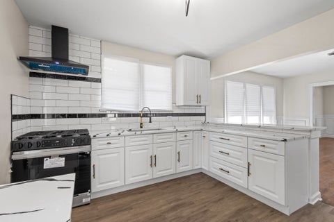 Tiny photo for 15661 State Street, South Holland, IL 60473 (MLS # 12729654)
