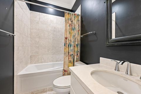 Tiny photo for 602 Hinman Avenue #2S, Evanston, IL 60202 (MLS # 12613236)