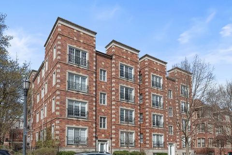 Tiny photo for 602 Hinman Avenue #2S, Evanston, IL 60202 (MLS # 12613236)