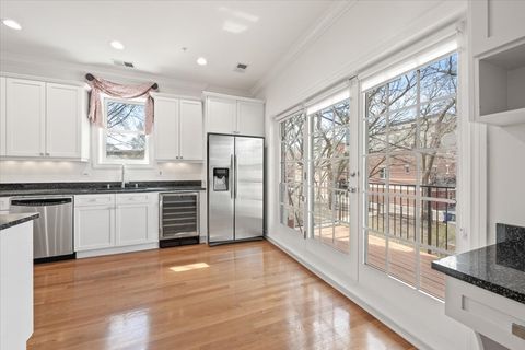 Tiny photo for 602 Hinman Avenue #2S, Evanston, IL 60202 (MLS # 12613236)