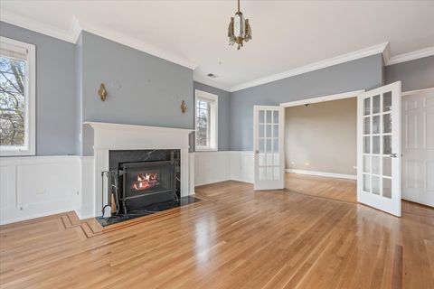 Tiny photo for 602 Hinman Avenue #2S, Evanston, IL 60202 (MLS # 12613236)