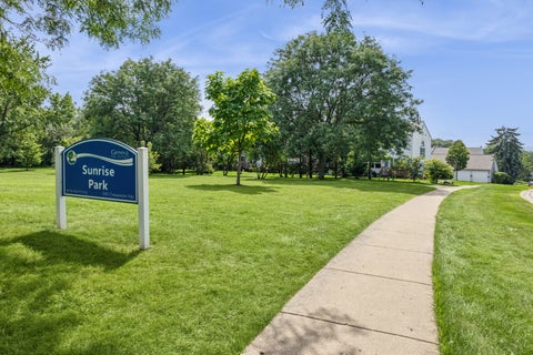 Tiny photo for 1406 Charleston Court, Geneva, IL 60134 (MLS # 12739940)