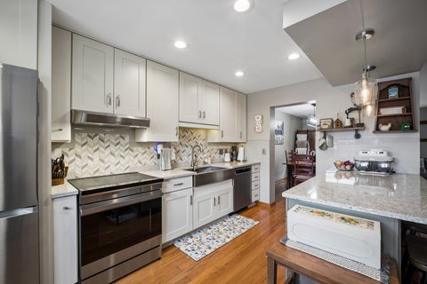 Tiny photo for 1406 Charleston Court, Geneva, IL 60134 (MLS # 12739940)