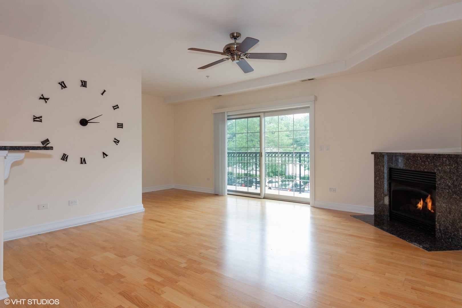 36 S CASS Avenue 3D