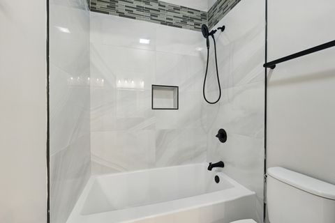 Tiny photo for 5032 S Michigan Avenue, Chicago, IL 60615 (MLS # 12456056)