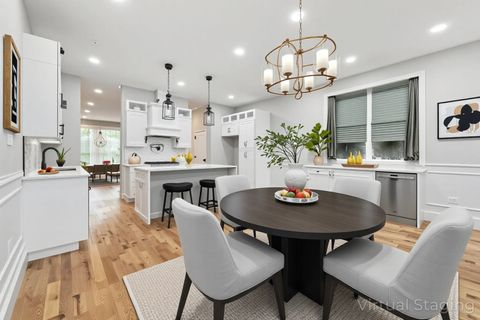 Tiny photo for 5032 S Michigan Avenue, Chicago, IL 60615 (MLS # 12456056)
