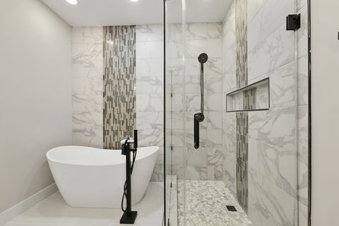 Tiny photo for 5032 S Michigan Avenue, Chicago, IL 60615 (MLS # 12456056)