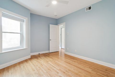 Tiny photo for 6232 N Broadway Street #2, Chicago, IL 60660 (MLS # 12514754)