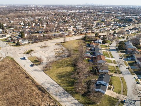 Lot 8 S Kean Avenue Hickory Hills IL 60457