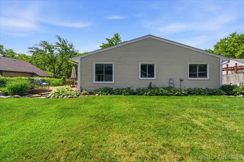 Tiny photo for 10 Shermead Road, Montgomery, IL 60538 (MLS # 12666447)