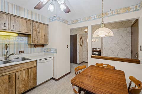 Tiny photo for 1200 W Northwest Highway #109, Mount Prospect, IL 60056 (MLS # 12668475)