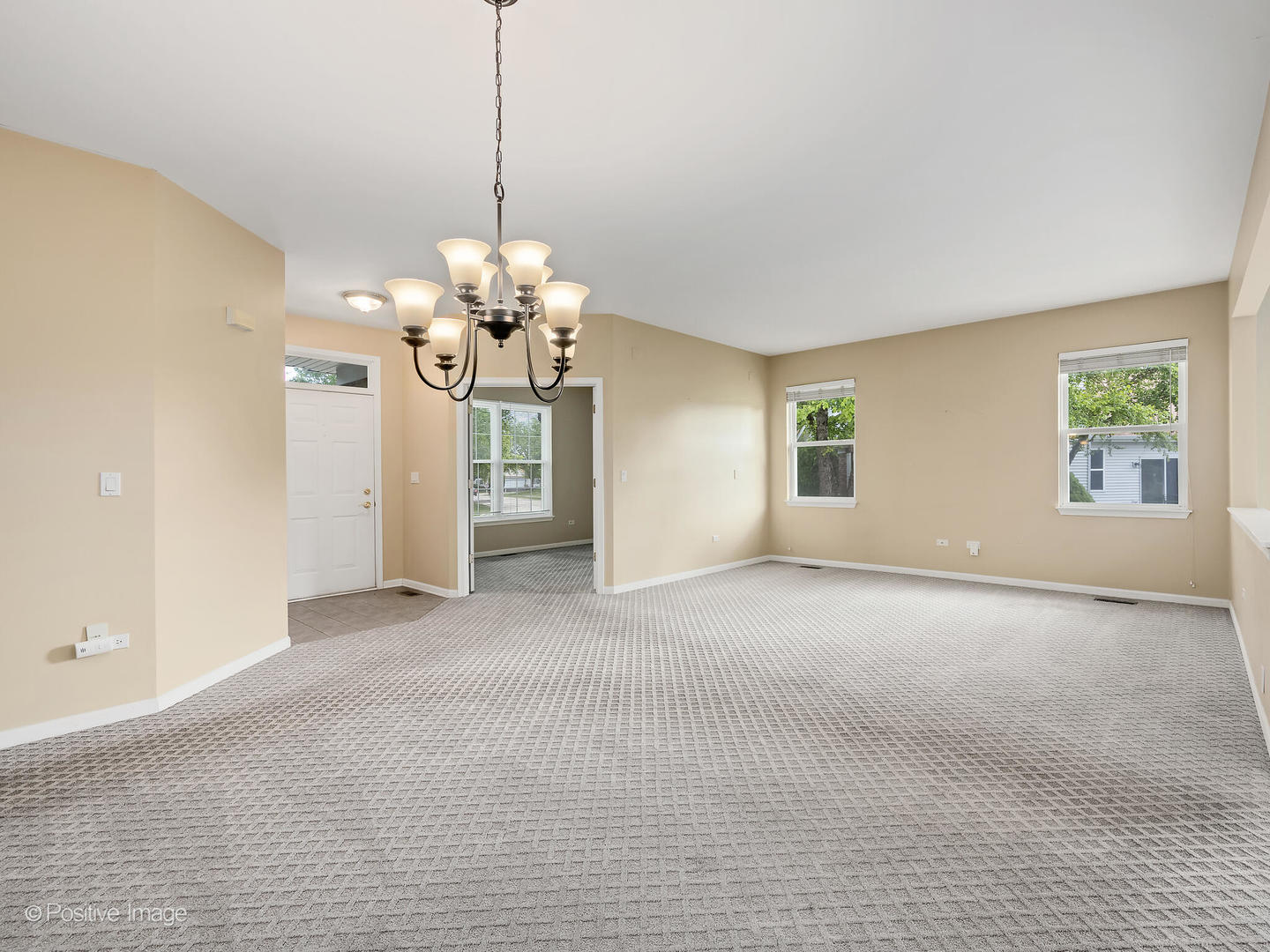 21323 W Juniper Lane 21323