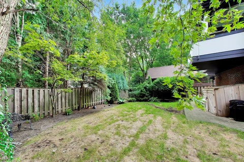 Tiny photo for 1216 E Mayfair Road, Arlington Heights, IL 60004 (MLS # 12754781)