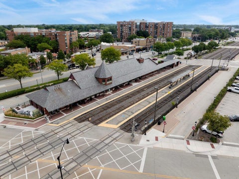 Tiny photo for 1216 E Mayfair Road, Arlington Heights, IL 60004 (MLS # 12754781)